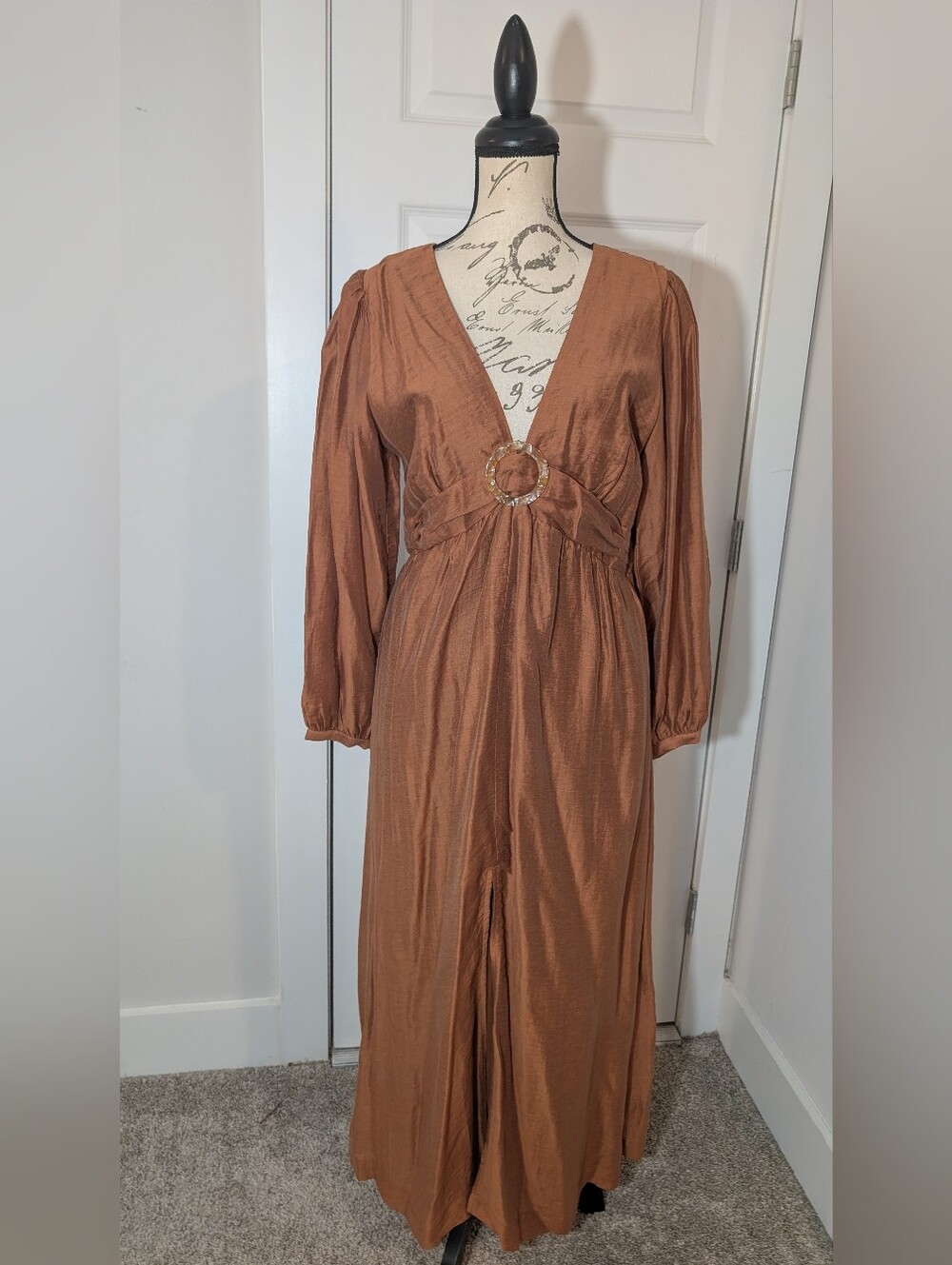 Lost + Wander Rust Long Sleeve Maxi Dress with Front Ring Size L